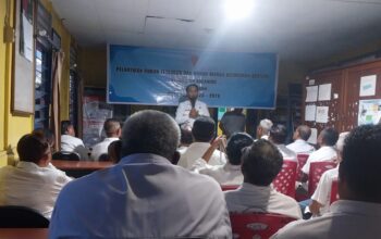 Lurah Benteng Tegaskan RT/RW Bukan Sekedar Jabatan, Tetapi Ujung Tombak Pemerintahan yang Netral dan Responsip