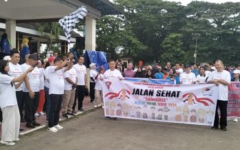 Wali Kota Ambon Ajak Warga Perkuat Persatuan Lewat Jalan Sehat dan Gerakan Ambon Bisa