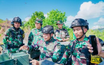 Pangdam XV/Pattimura Tinjau Latbakjatranpur Denkav 5/BLC dan Terima Brevet Kehormatan Kavaleri