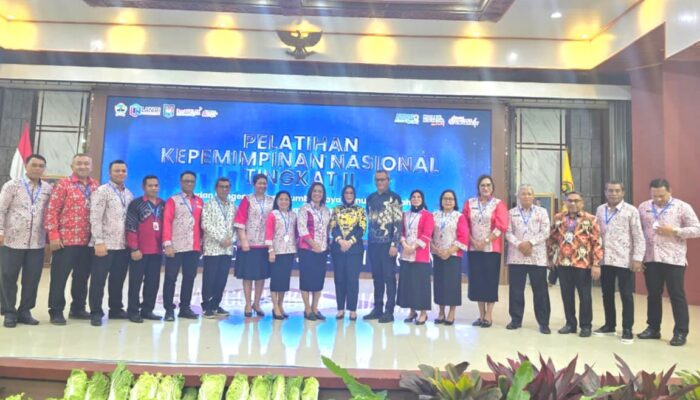 Wawali Ambon Dorong 17 Pejabat Eselon II Lahirkan Inovasi Lewat PKN Tingkat II