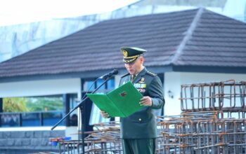 Kobarkan Semangat Kemerdekaan, Kodam XV/Pattimura Gelar Upacara Bendera HUT Ke-81 RI