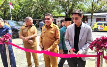 Walikota Ambon, Resmikan Cafe dan Resto Sarang Kawalinya di Rumah Tiga